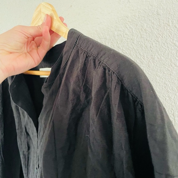 Everlane Button Down Gauzy Long Sleeve Shirt - Picture 9 of 10